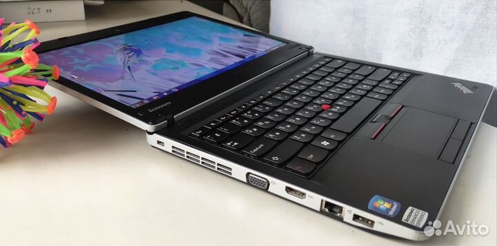 Ноутбук lenovo/ssd/как новый