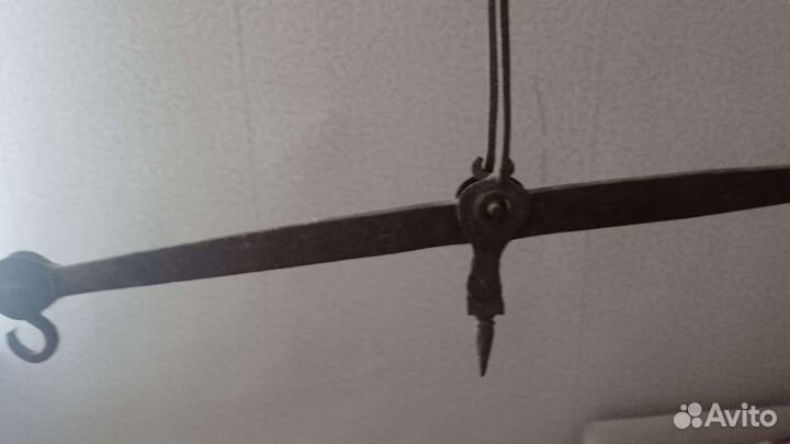 Старинные весы