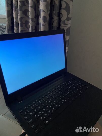 Ноутбук lenovo