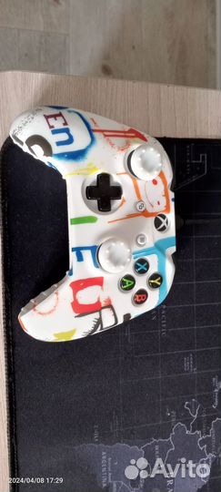 Xbox One S + игры на дисках