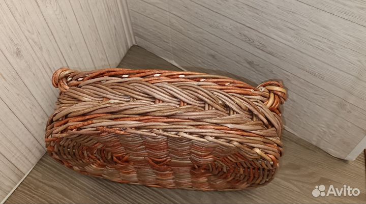 Корзина-поднос-хлебница плетёная