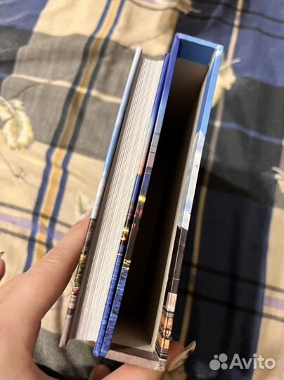 Подарочный путеводитель по Питеру