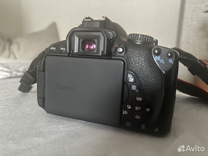 Зеркальный фотоаппарат canon eos 650d