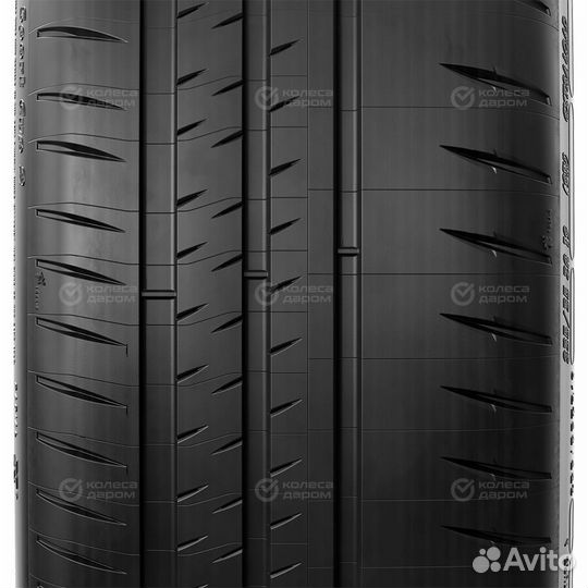 Michelin Pilot Sport Cup 2 325/30 R19 105Y