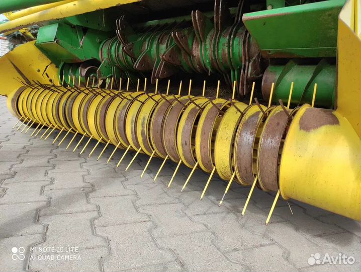 Пресс-подборщик John Deere 592, 2003