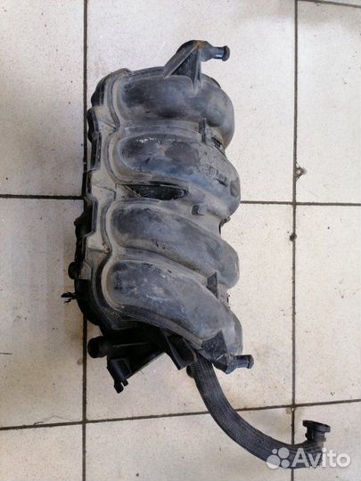 Коллектор впускной Peugeot 308