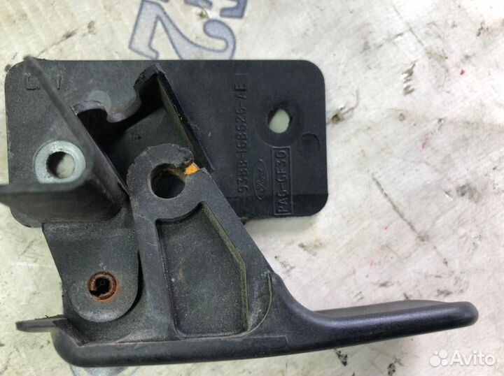 Ручка открытия капота ford mondeo 1