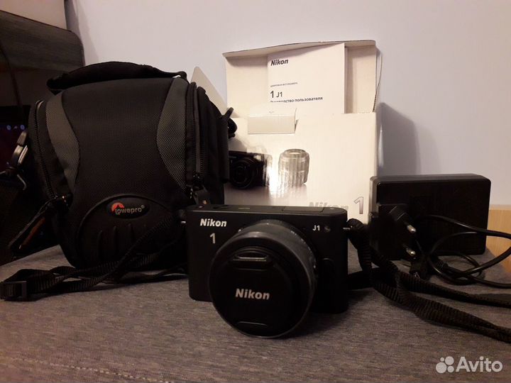 Nikon 1 J1