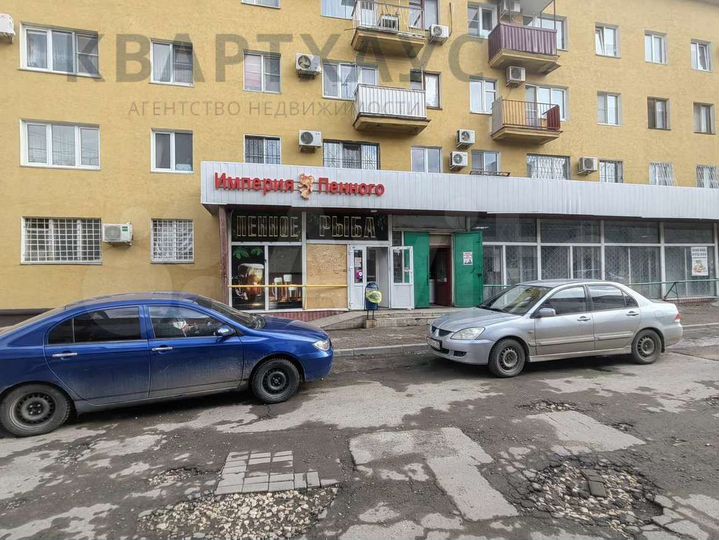 Продам торговое помещение, 320 м²