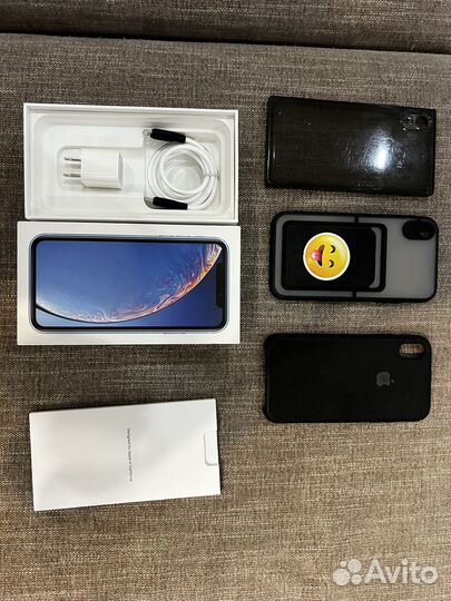iPhone Xr, 128 ГБ
