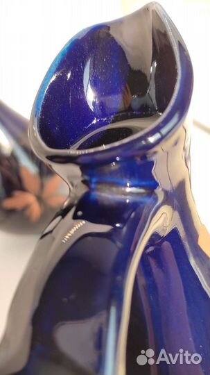 Глиняный кувшин для вина