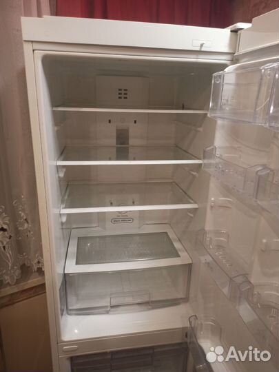 Холодильник бу lg