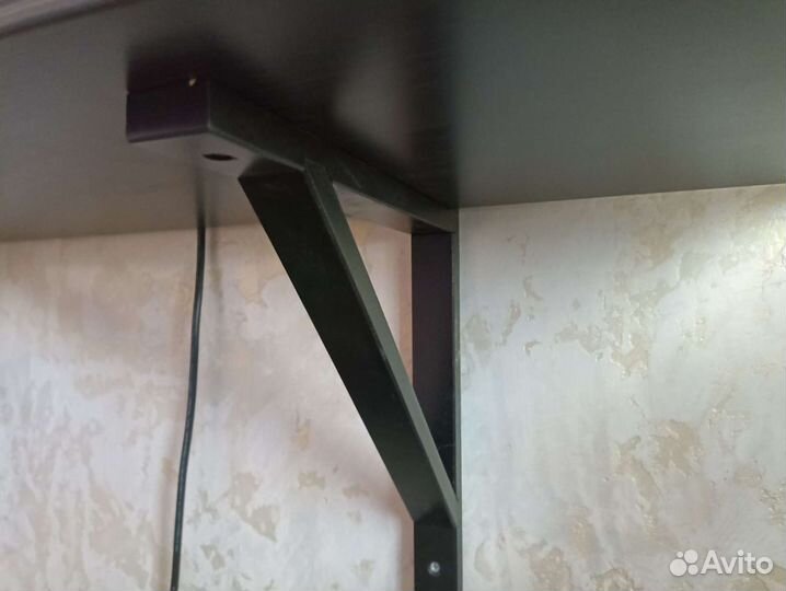 Полка настенная IKEA. Дерево