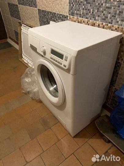 Стиральная машина Electrolux EWS-10610