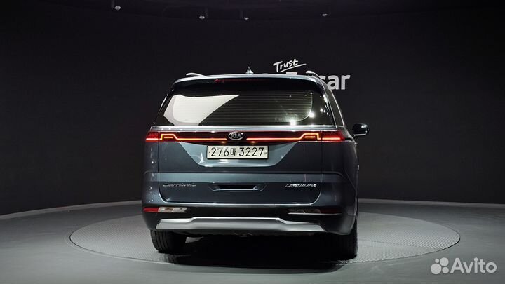 Kia Carnival 2.2 AT, 2020, 68 000 км
