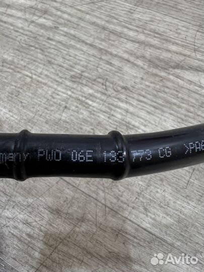 Патрубок Audi A8