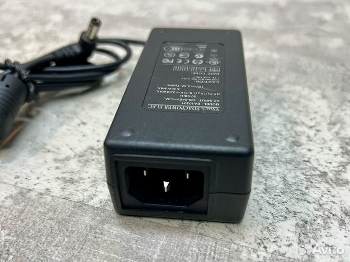 Блок питания 12v 2.5A разъём (5.5x2.5)