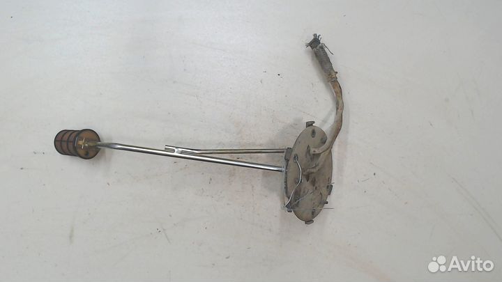 Датчик уровня топлива Mitsubishi L200, 2005