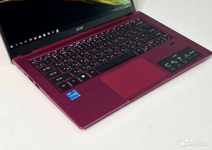 Новый Acer Swift 14”IPS 8g озу SSD металл