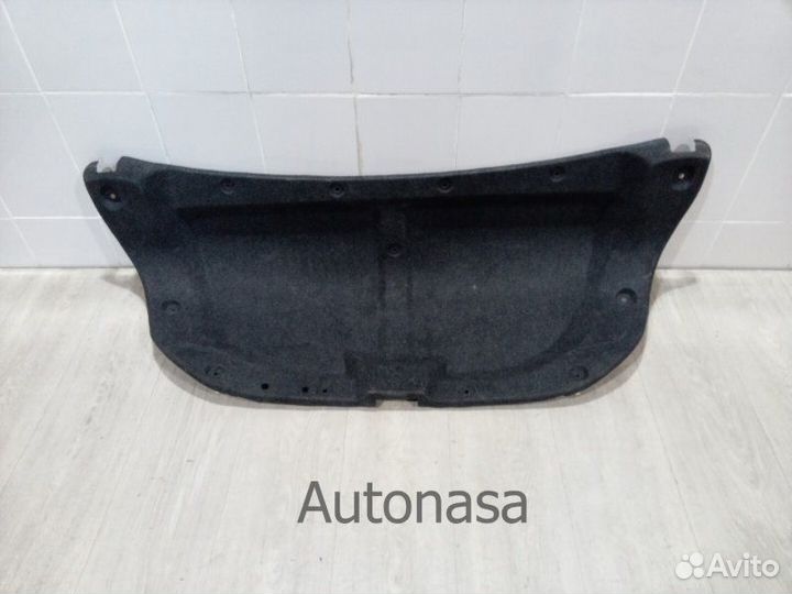 Обшивка крышки багажника Toyota Camry V40