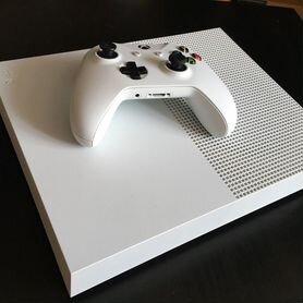 Xbox One S 1000 гб