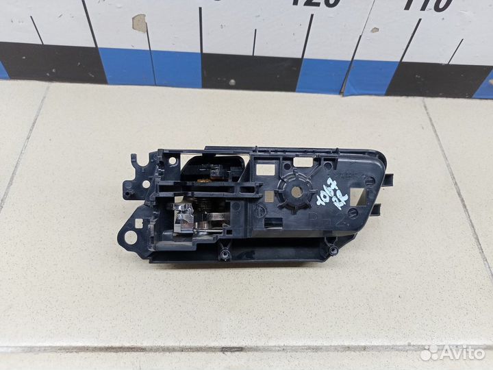 Ручка двери внутренняя правая Land Cruiser (150)