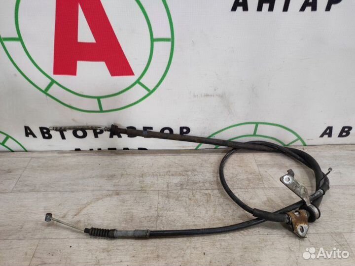 Трос ручника задний левый Toyota Avensis T25