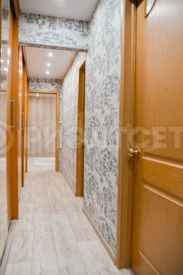 3-к. квартира, 61 м², 2/5 эт.
