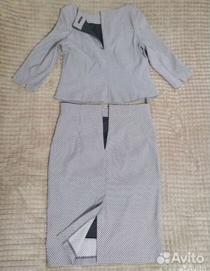 Костюм женский