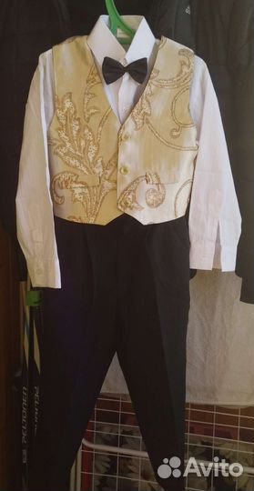 Праздничный костюмчик