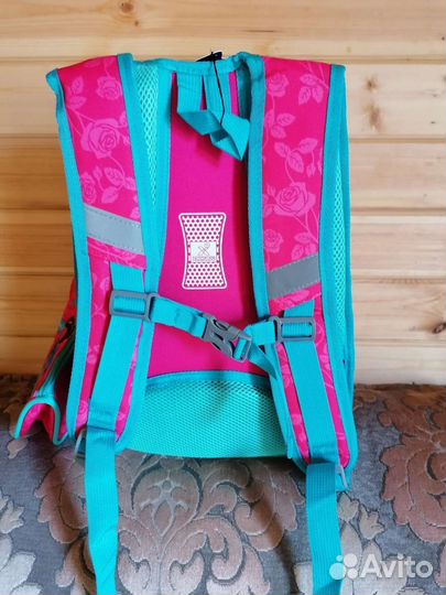 Рюкзак школьный для девочки новый