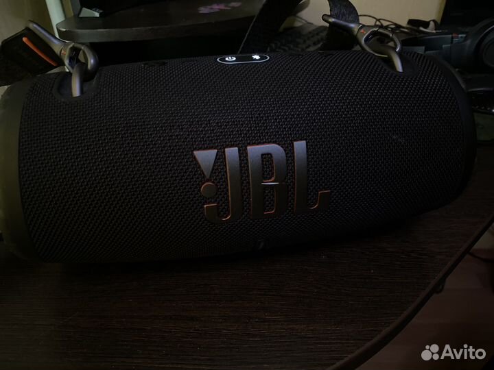 Портативная колонка jbl xtreme 3