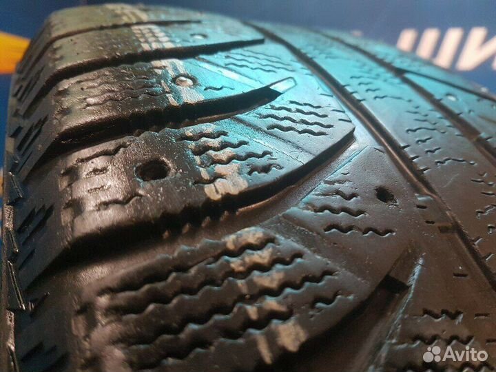 Bridgestone Ice Cruiser 7000 235/60 R16