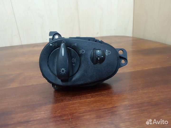 Блок управления светом Ford Focus 1