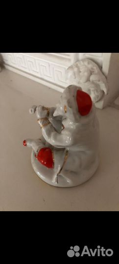 Фарфоровые статуэтки