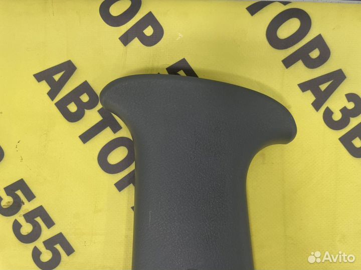 Обшивка стойки центральной левой Chevrolet Lacetti