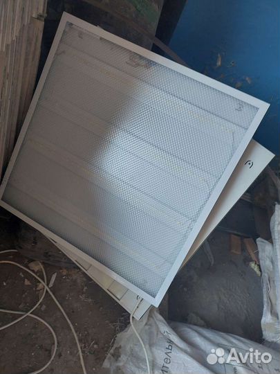 Светильник потолочный светодиодный