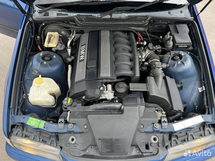 В разбор из Японии Bmw 320I E36 M52B20 2.0 206S3