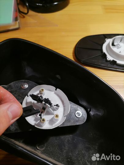 Правое зеркало Калина 1118