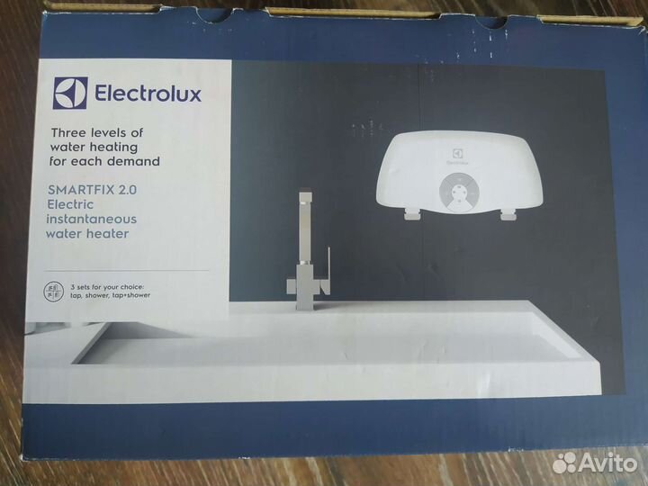 Электрический проточный водонагреватель