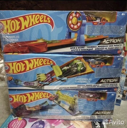 Hot wheels Треки, кейсы