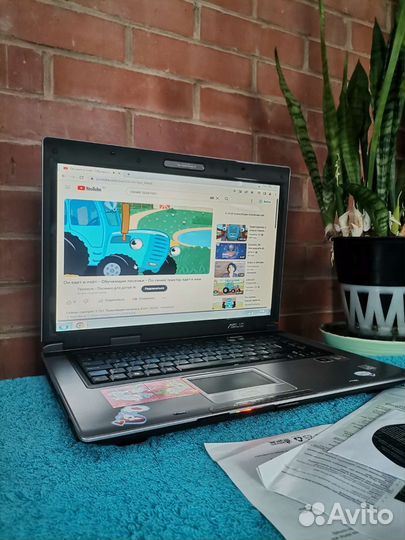 Отличный ноутбук/Оригинальный Asus