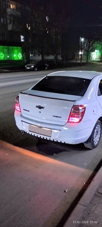 Chevrolet Cobalt: фото из отзыва
