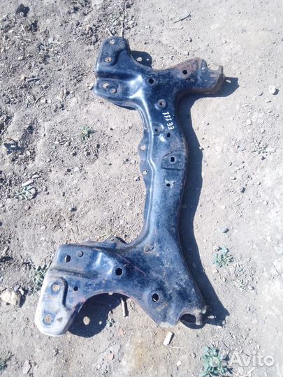 Балка передней подвески Toyota Corolla ee111