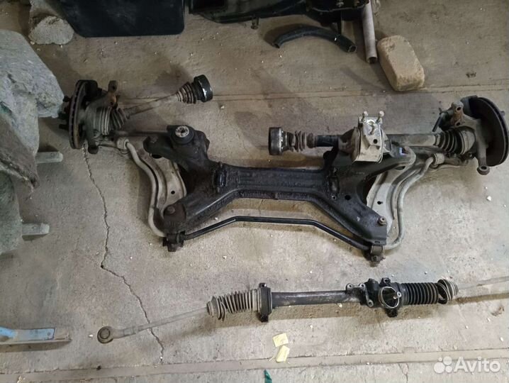 Задняя балка гольф2. б3