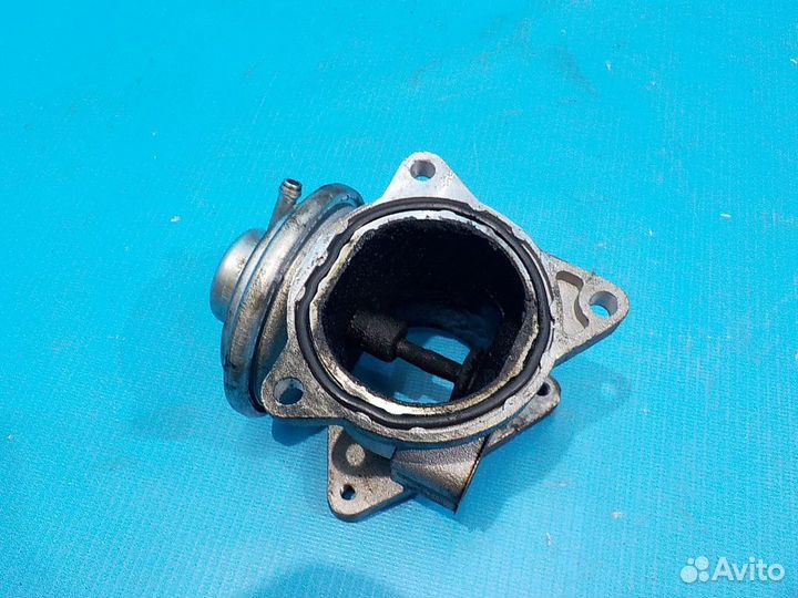 Клапан рециркуляции газов (EGR) volkswagen Passat