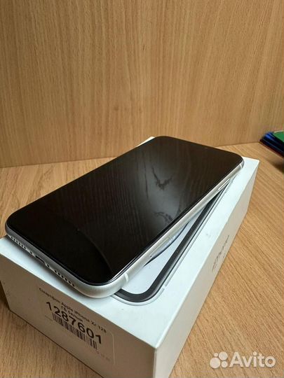 iPhone Xr, 128 ГБ