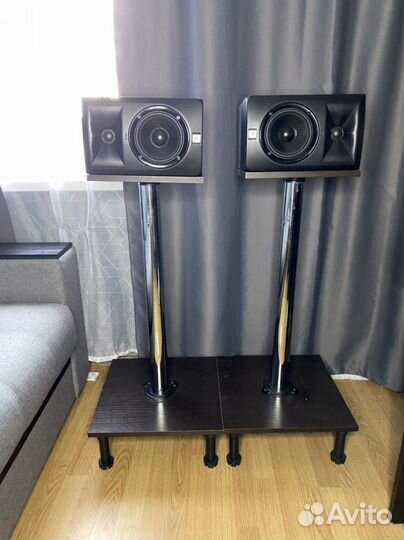 Стойки для акустики