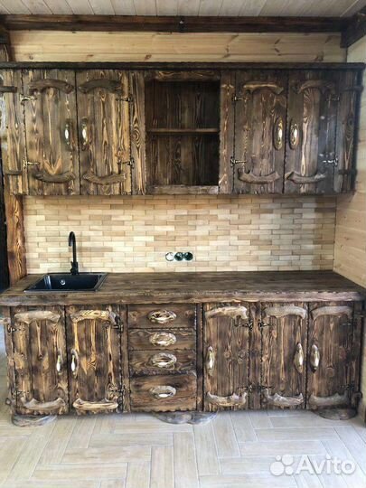 Кухня из массива сосны