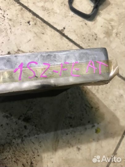 Блок управления двигателем Toyota Vitz